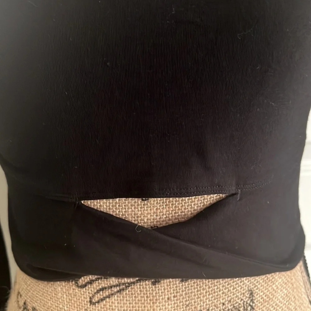 Victoria Secret Sport Long Sleeve Tee - Picture 3 of 5